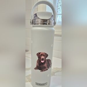 Chocolate LabSerengeti Light Grey Water Bottle